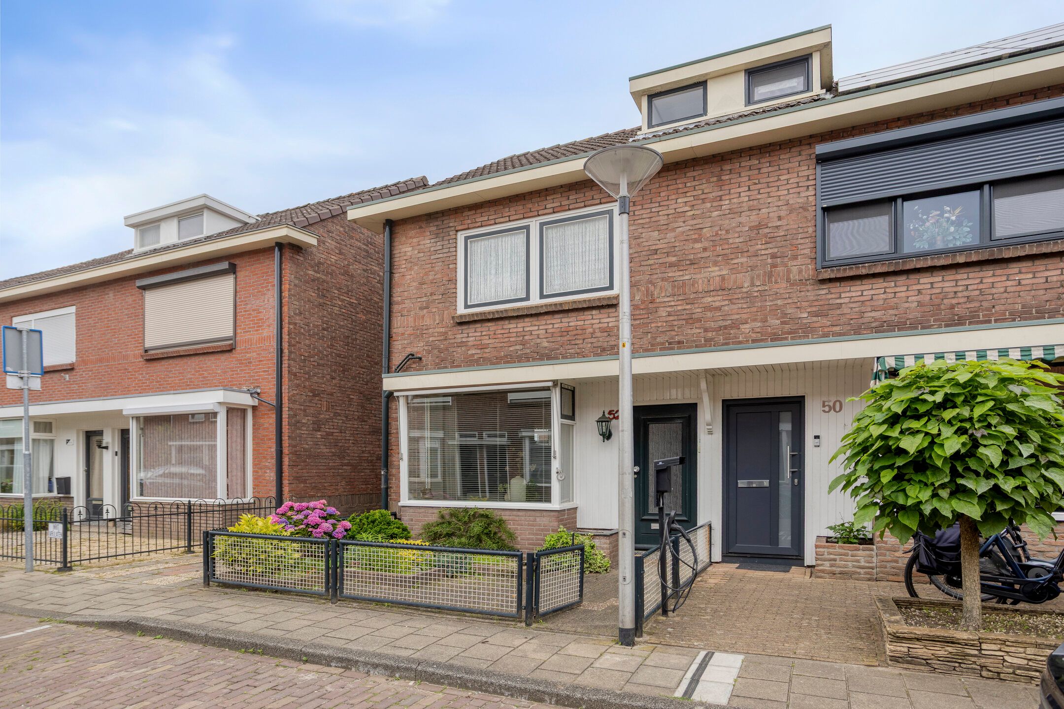 Foto 45 van Esdoornstraat 52
