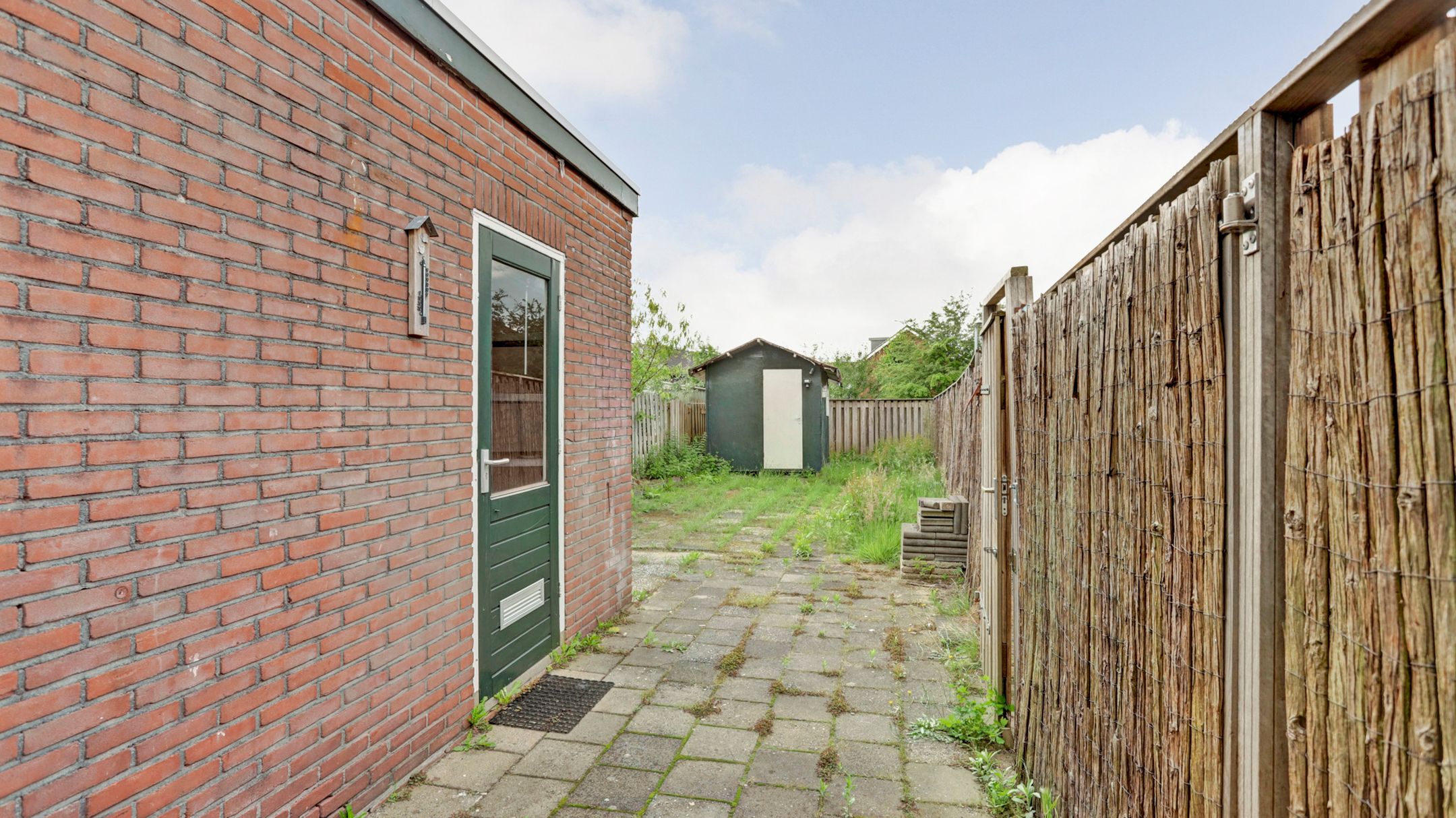 Photo 21 of Beekstraat 43