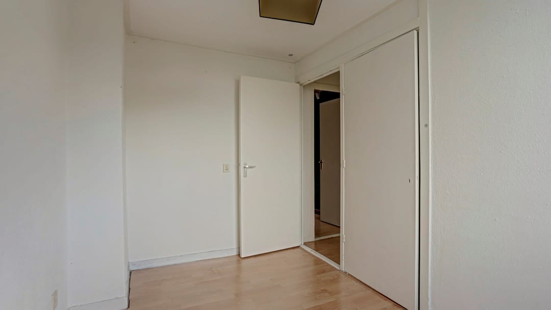 Photo 16 of Beekstraat 43