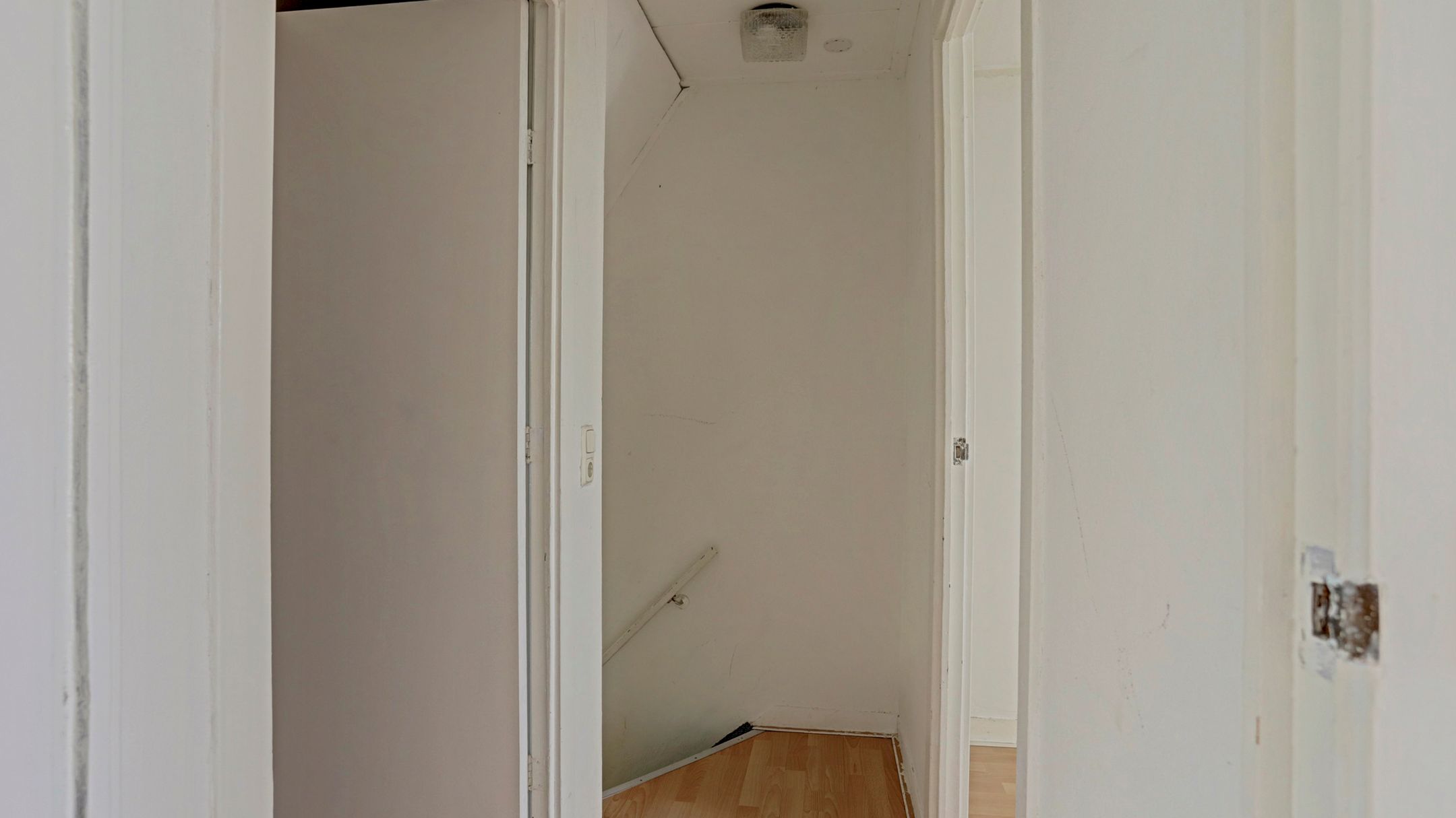Photo 12 of Beekstraat 43