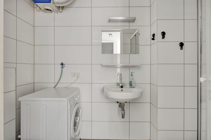 Studio te koop: Korvelseweg 116-04, Tilburg