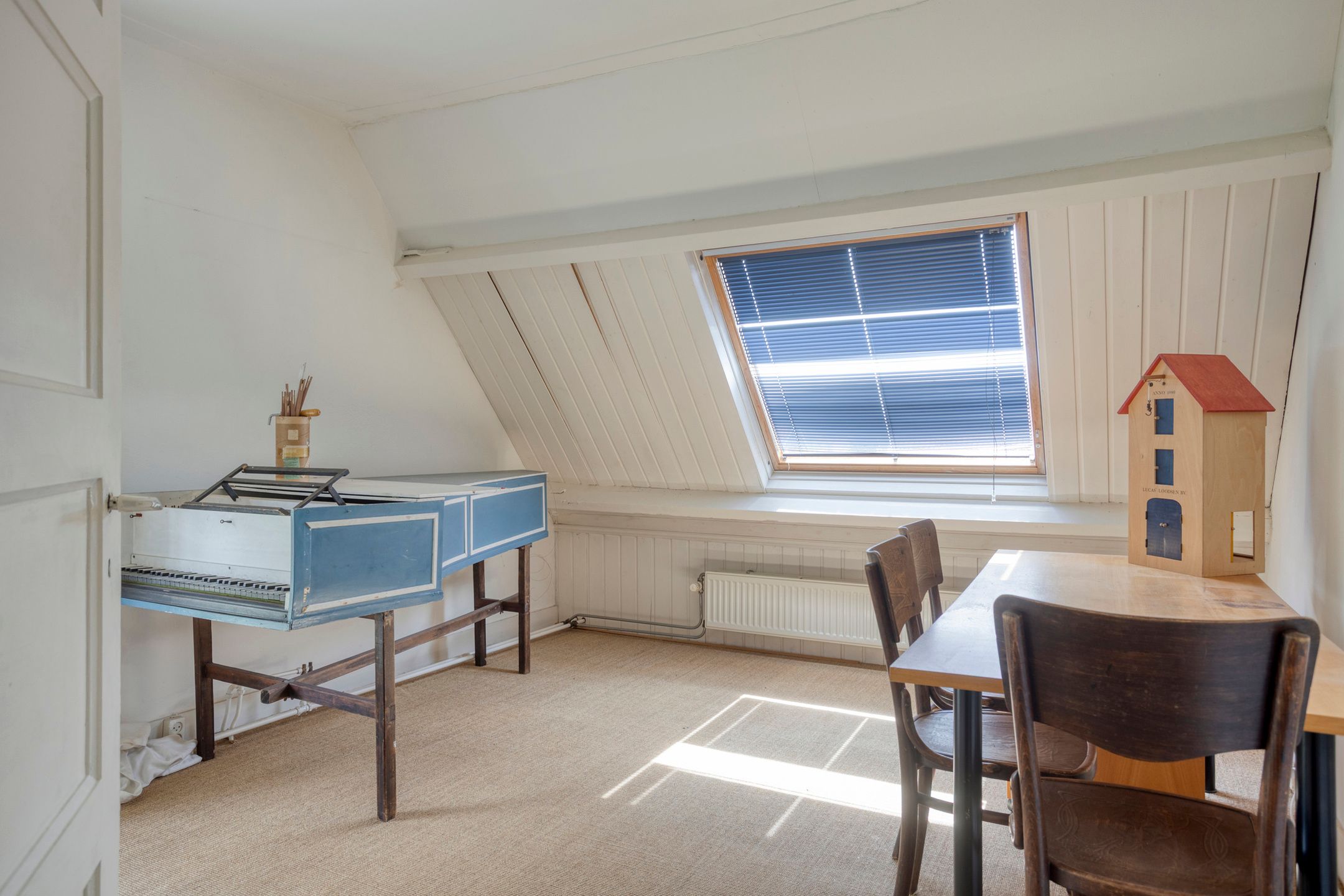 Photo 36 of Albert Cuypstraat 1