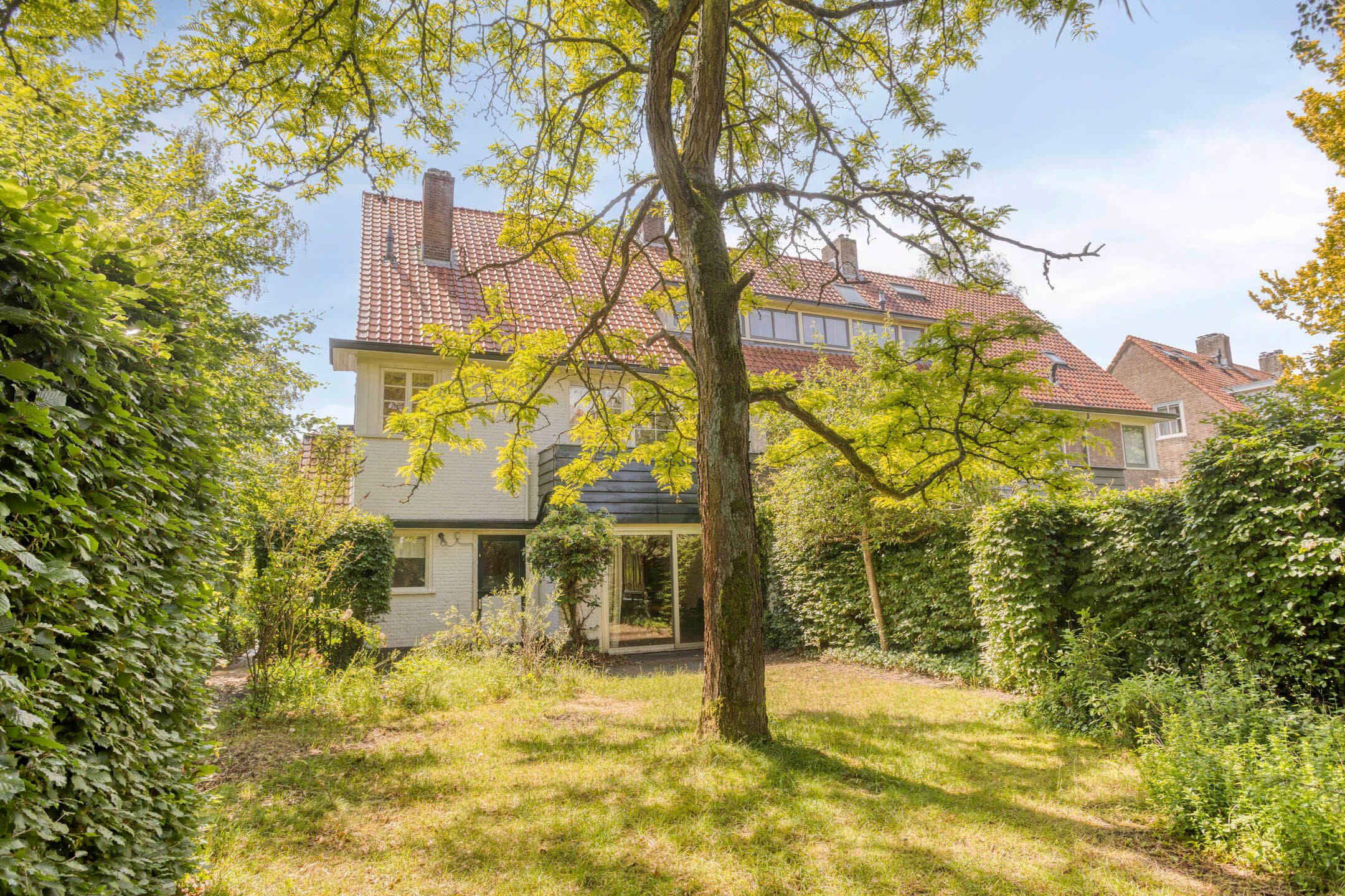 Photo 45 of Albert Cuypstraat 1