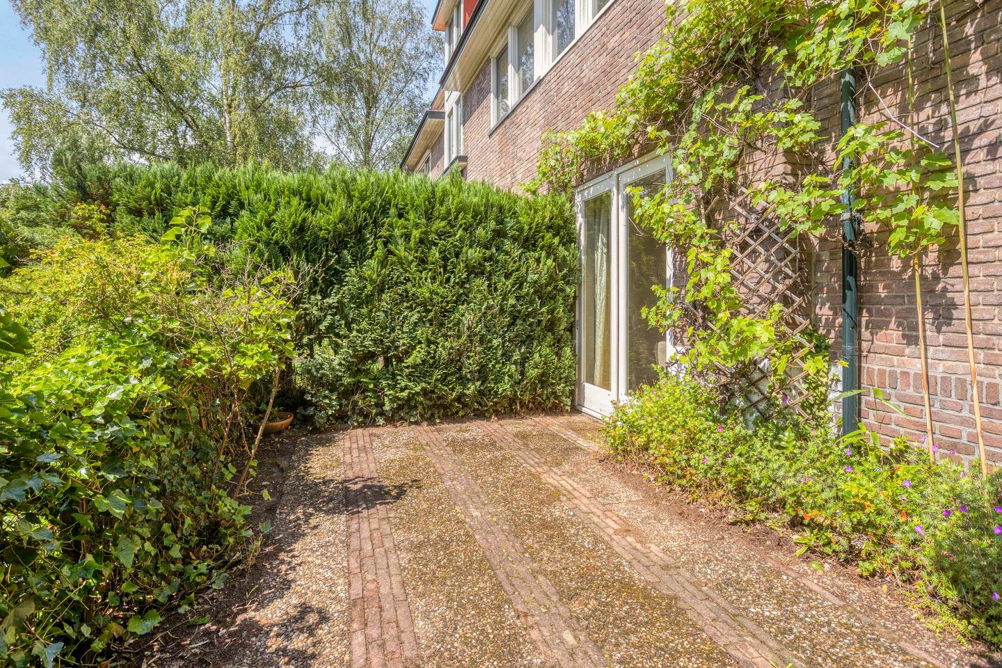 Photo 10 of Albert Cuypstraat 1