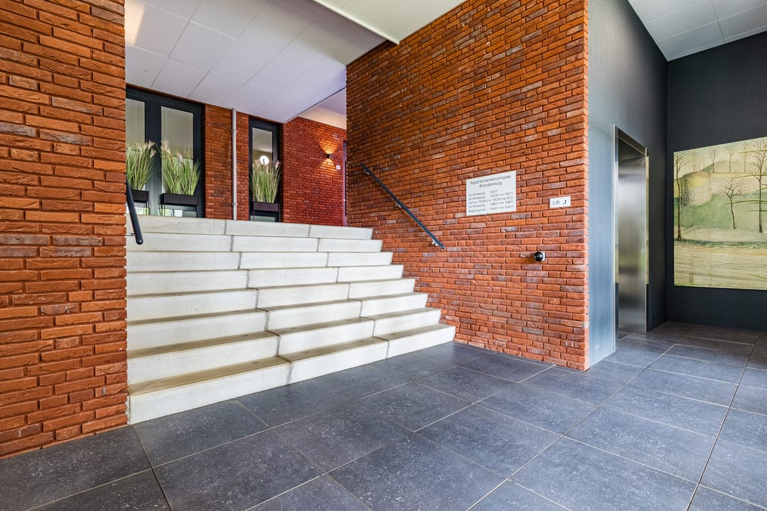 Photo 8 of Polvertorenstraat 10-A06