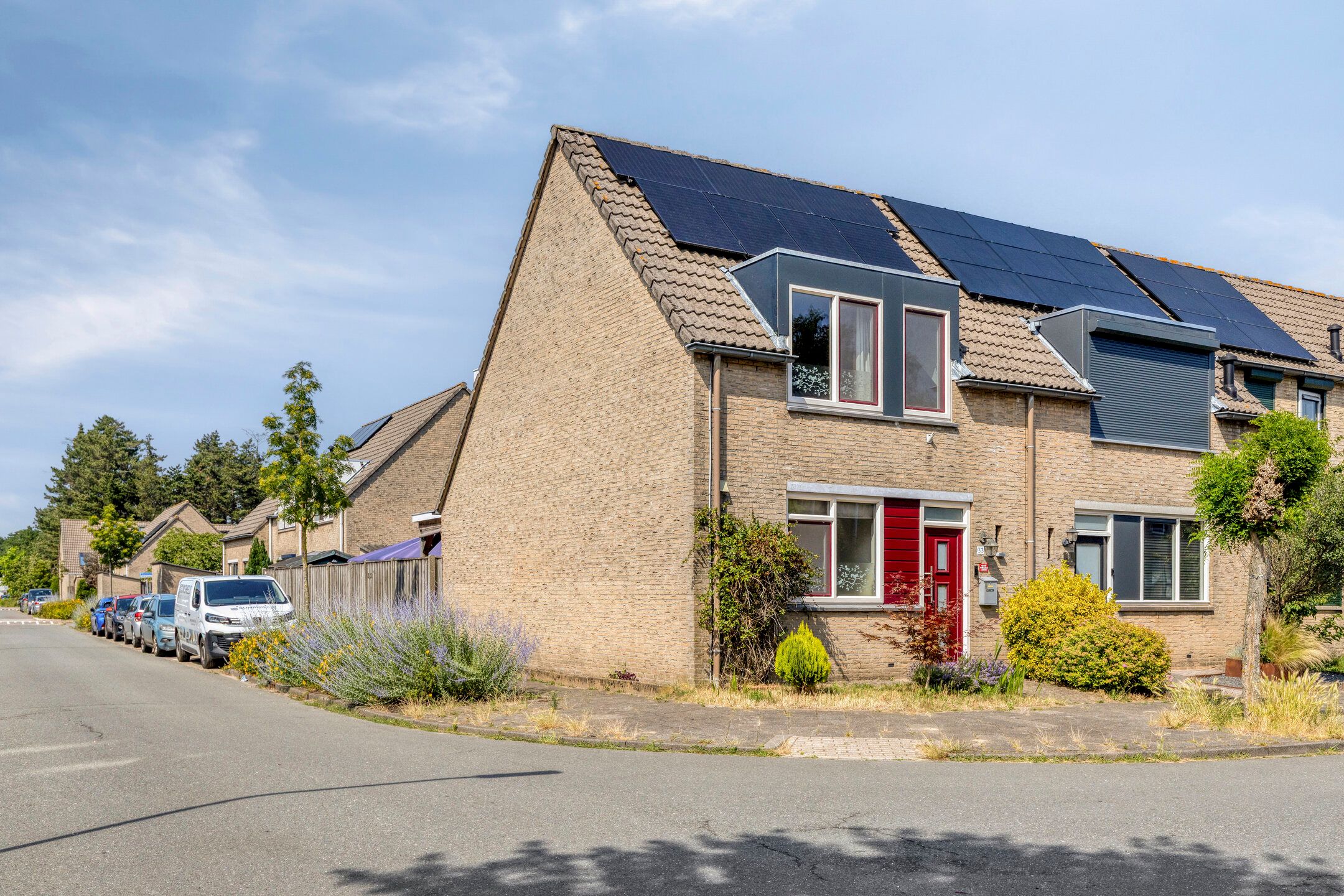 Photo 6 of Roerstraat 33