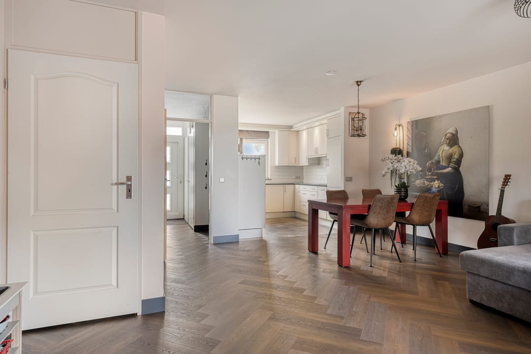 Photo 13 of Roerstraat 33