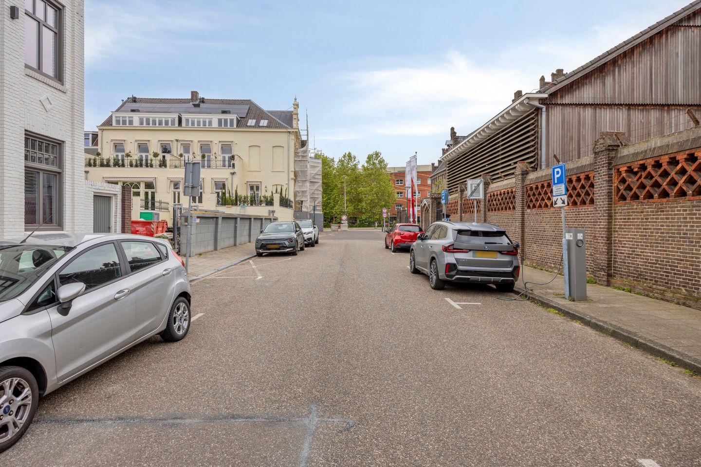 Foto 44 van Pierre Cuypersstraat 10