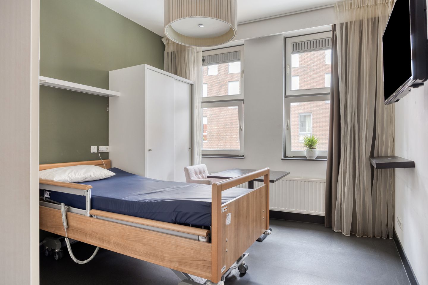 Bekijk foto 4 van Schorsmolenstraat 6
