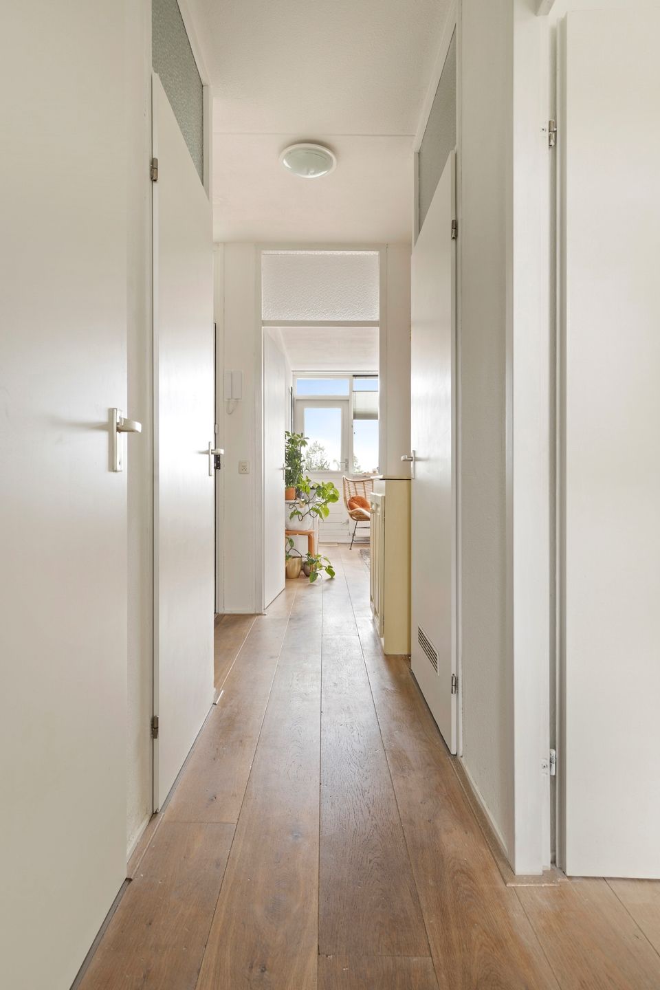 Photo 18 of Marwixstraat 10-C
