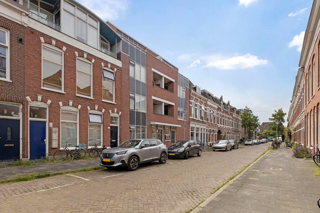 Photo 32 of Marwixstraat 10-C