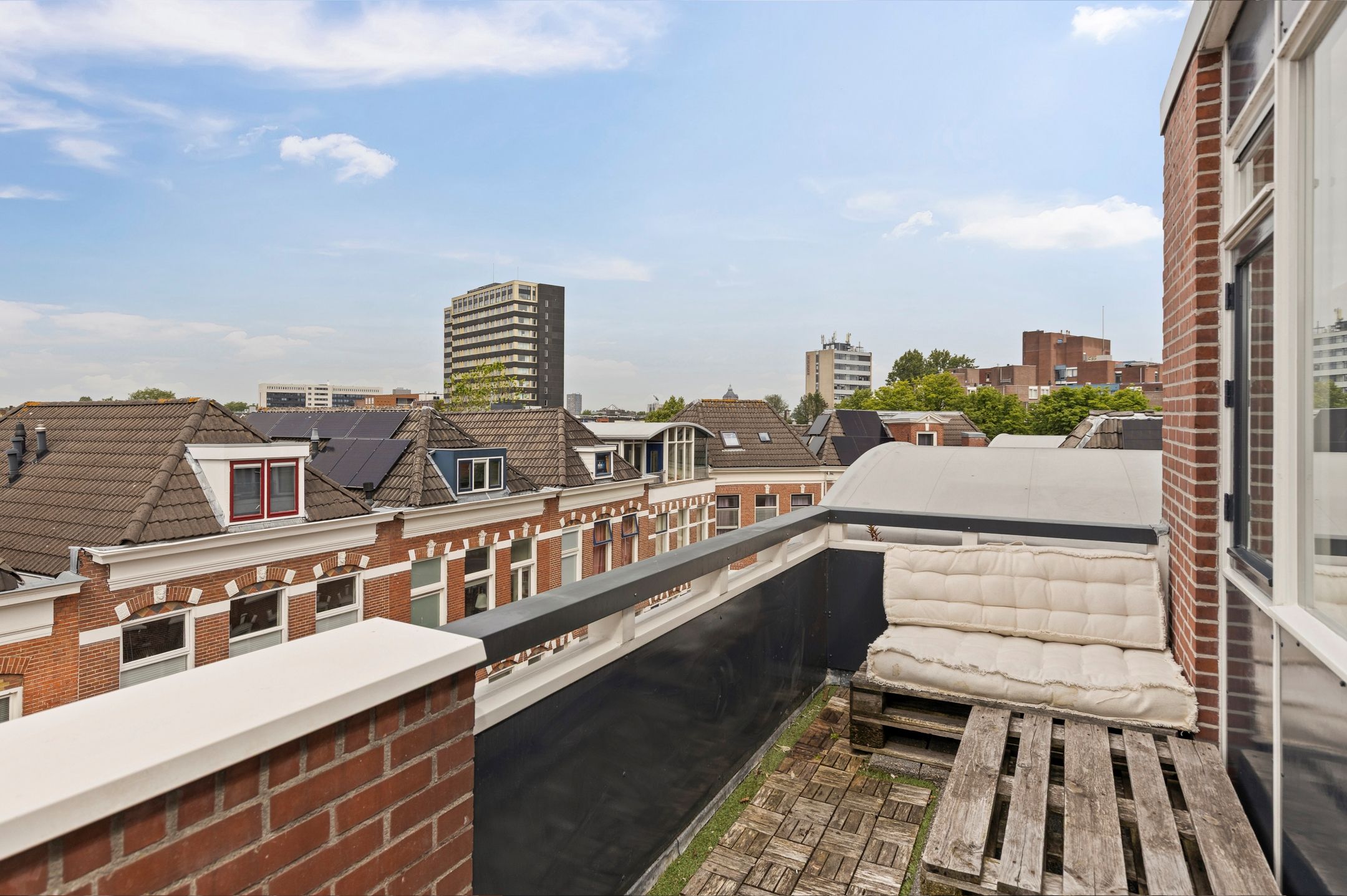 Photo 27 of Marwixstraat 10-C