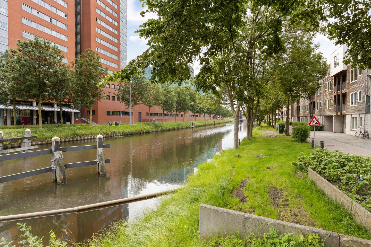 Photo 34 of Marwixstraat 10-C
