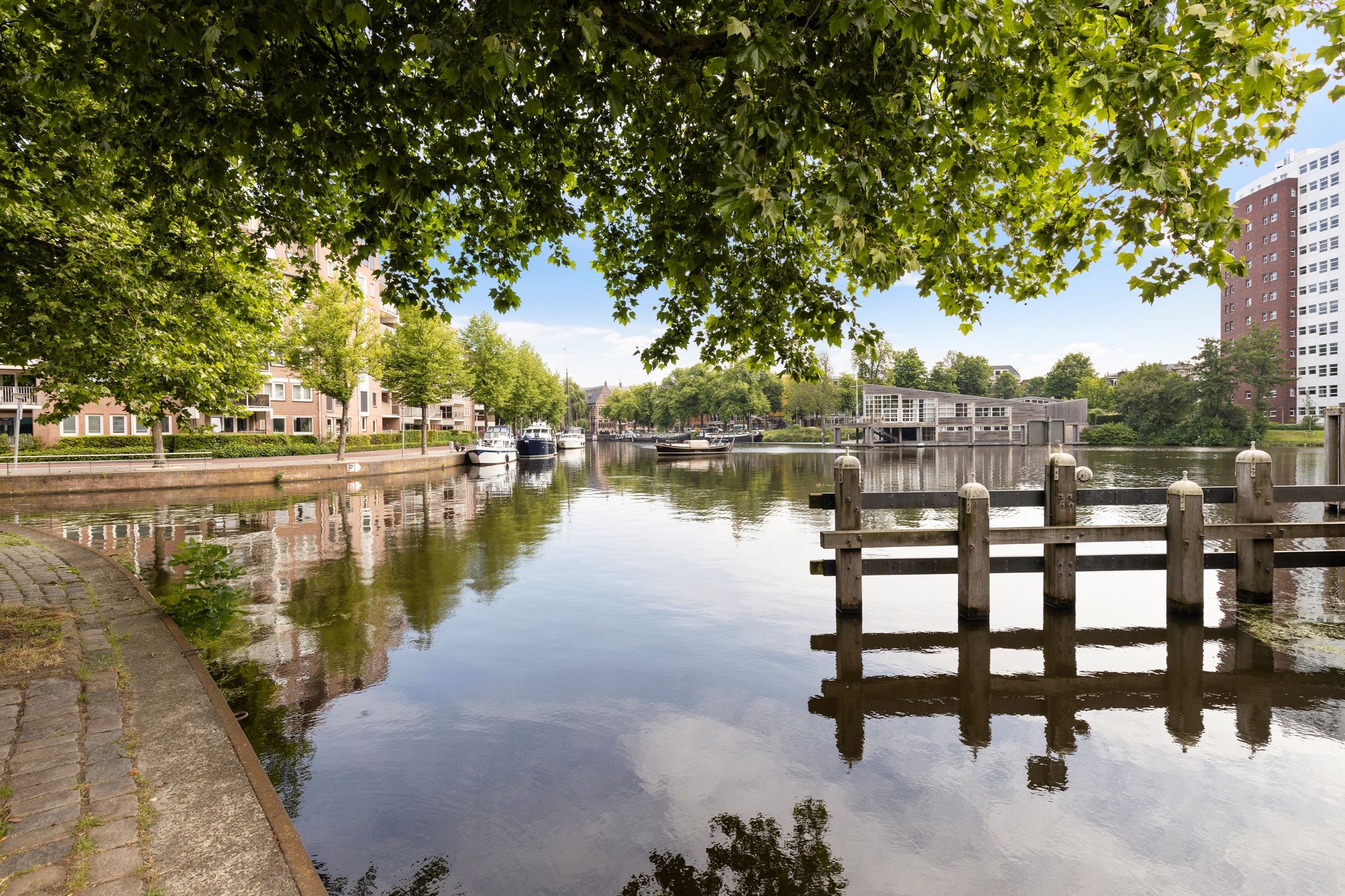 Photo 33 of Marwixstraat 10-C