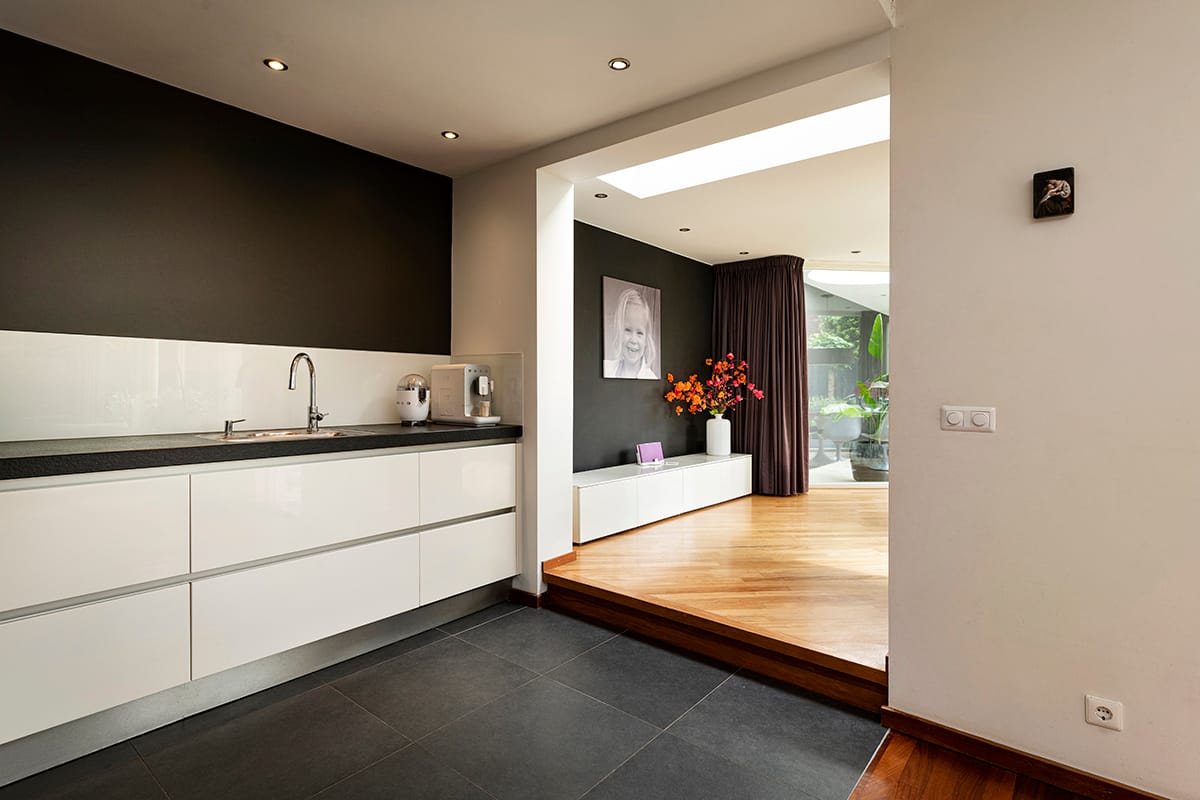 Photo 9 of Coornhertlaan 18