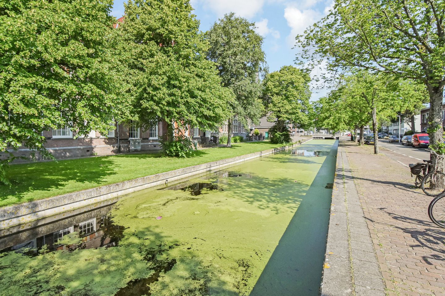 Photo 35 of Burgemeester Hovylaan 29