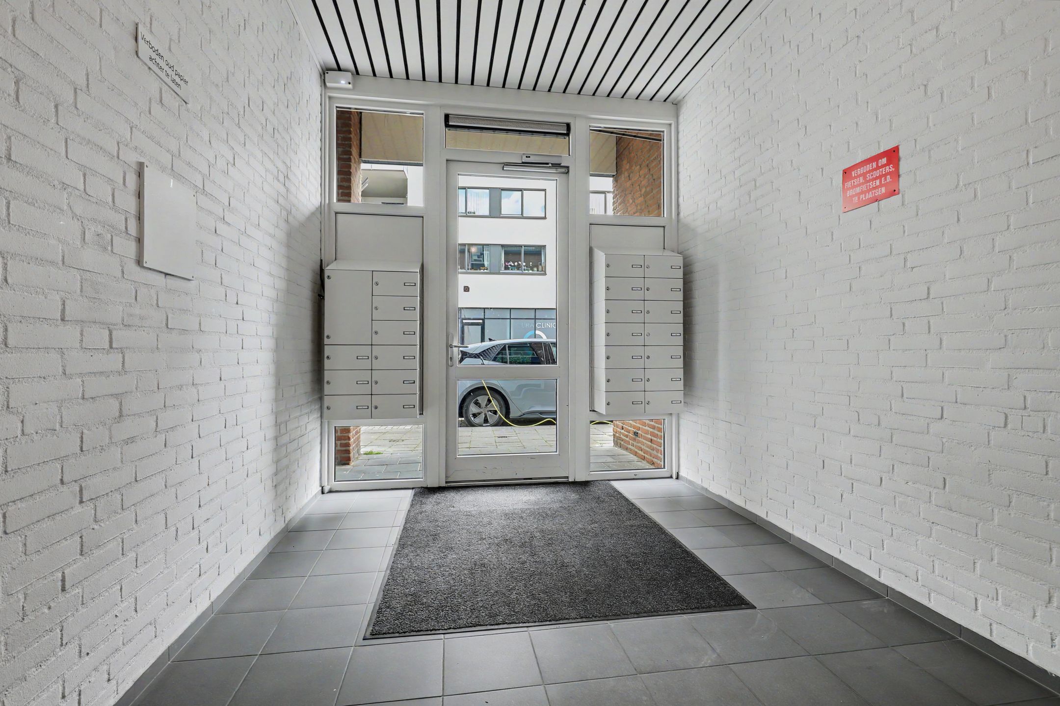 Photo 15 of Puteanusstraat 107