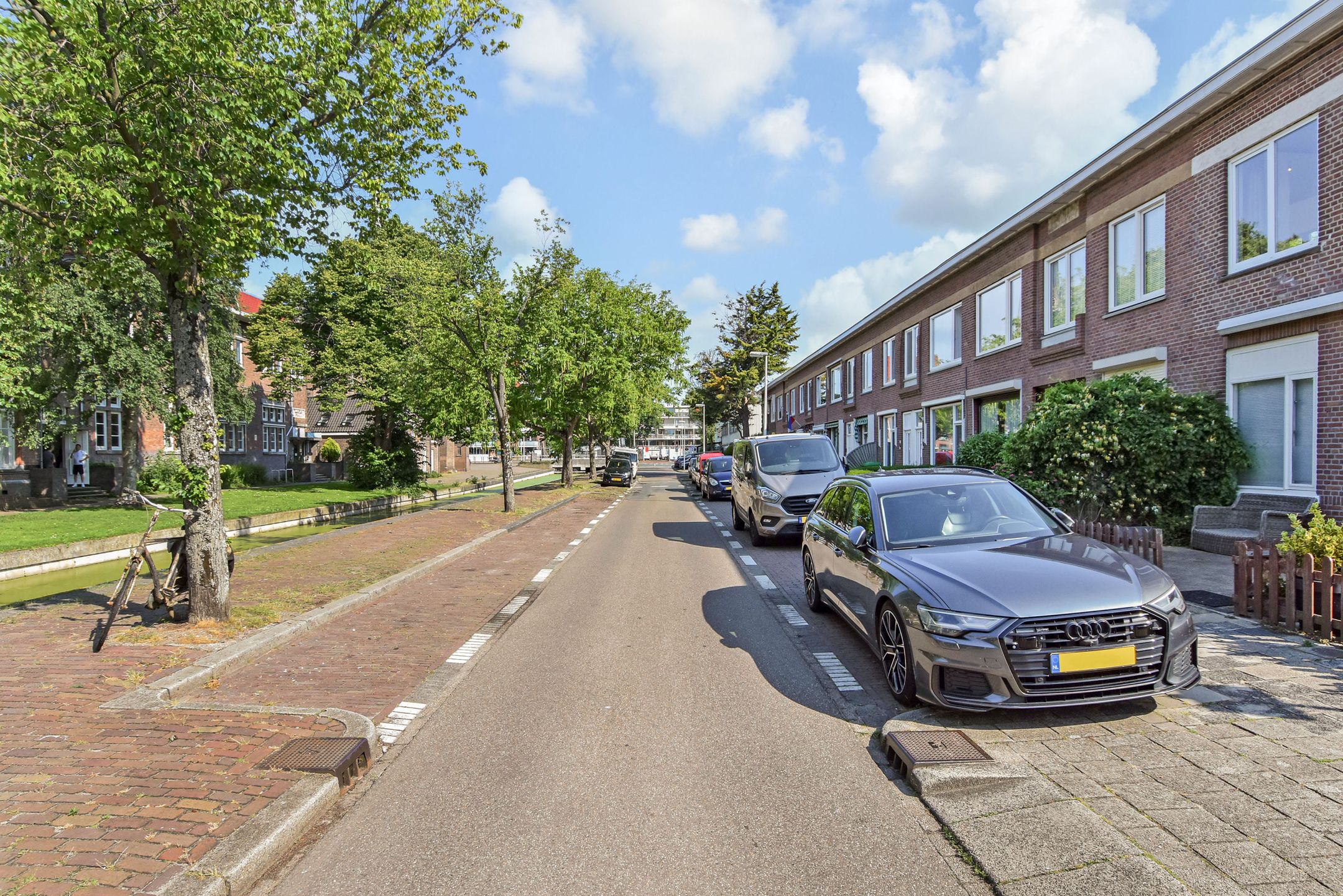 Photo 33 of Burgemeester Hovylaan 29