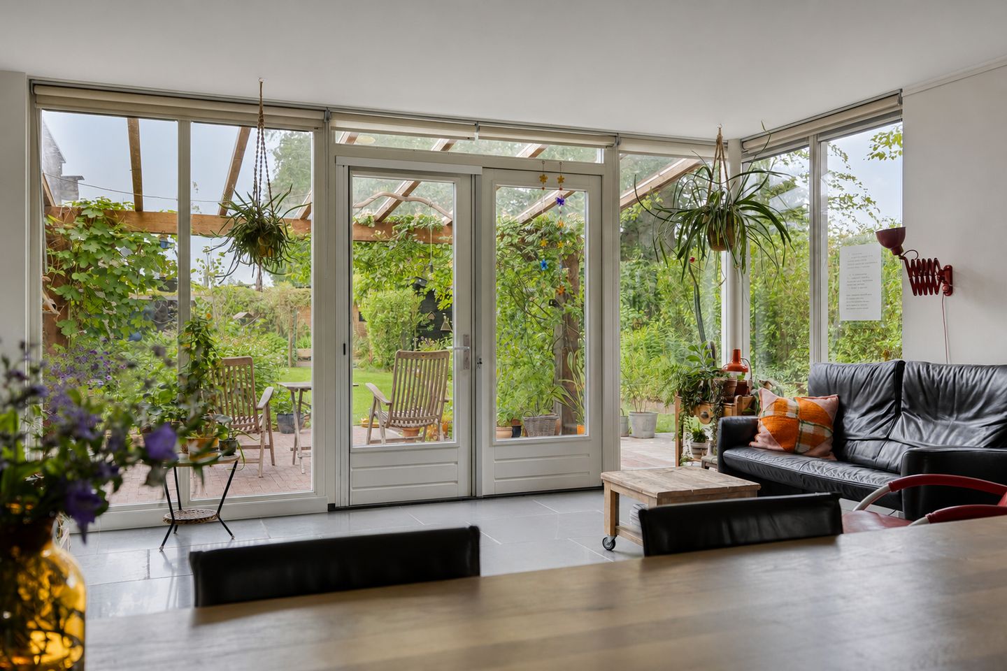 Photo 10 of Loverensestraat 27-A
