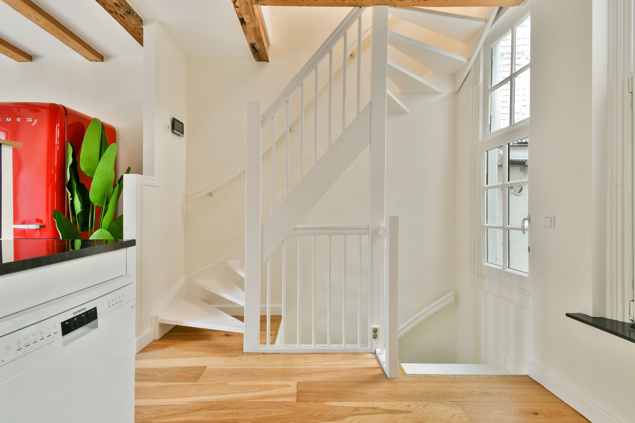 Photo 9 of Spuistraat 41-B