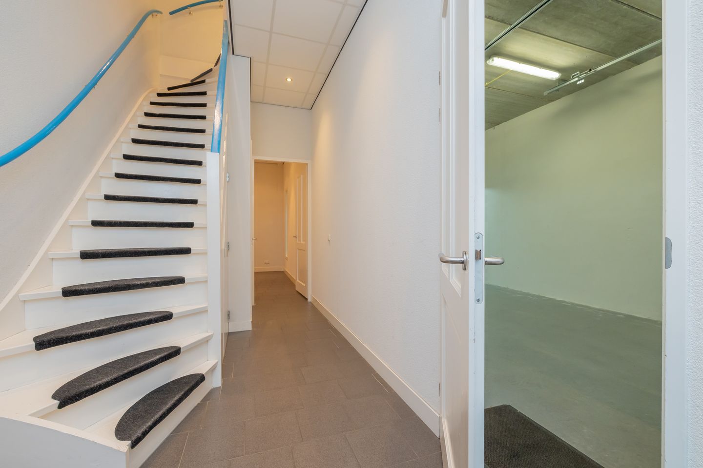 Bekijk foto 5 van Vennestraat 11-L