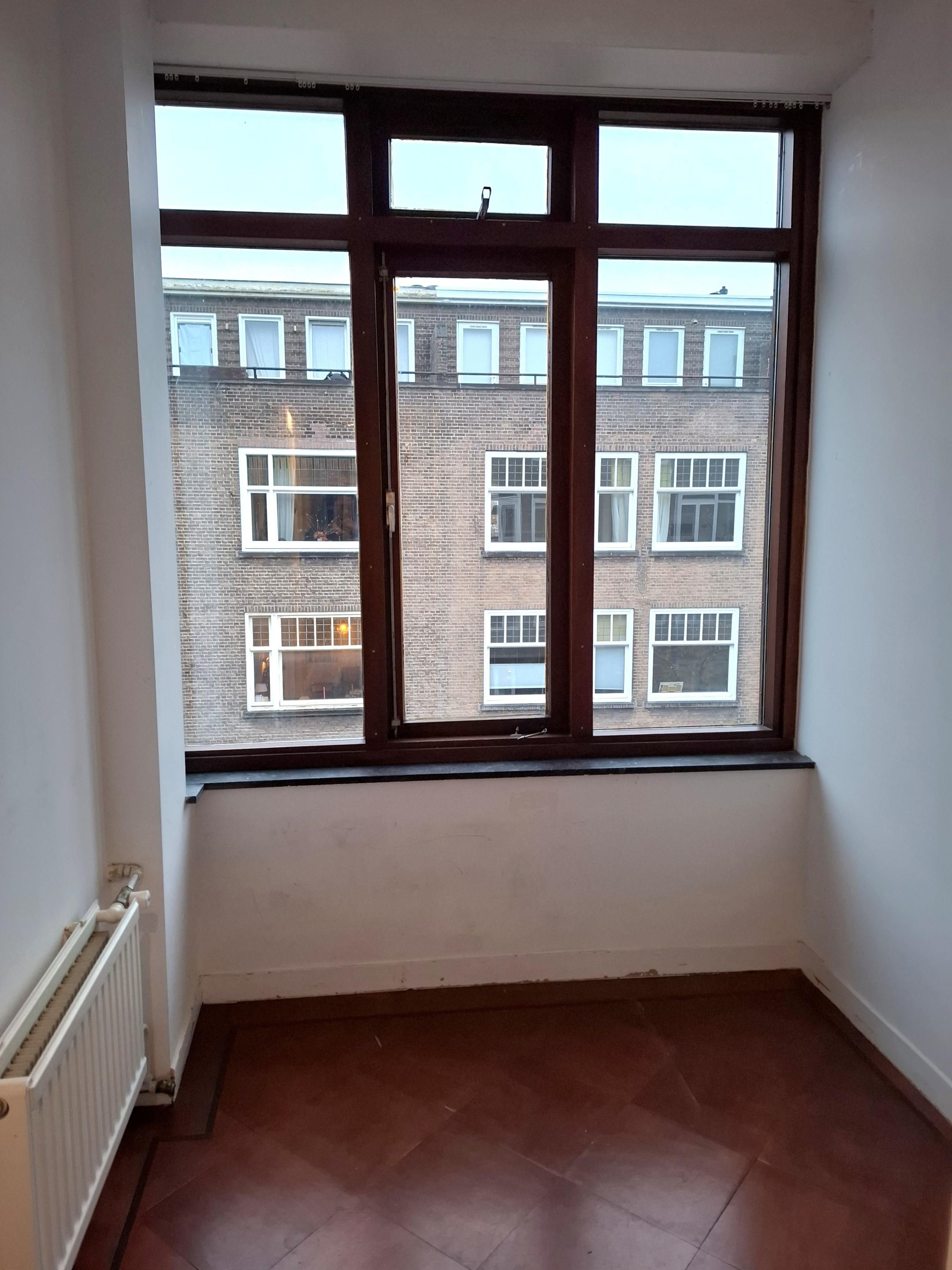 Foto 15 van Van der Meydestraat 52-A02