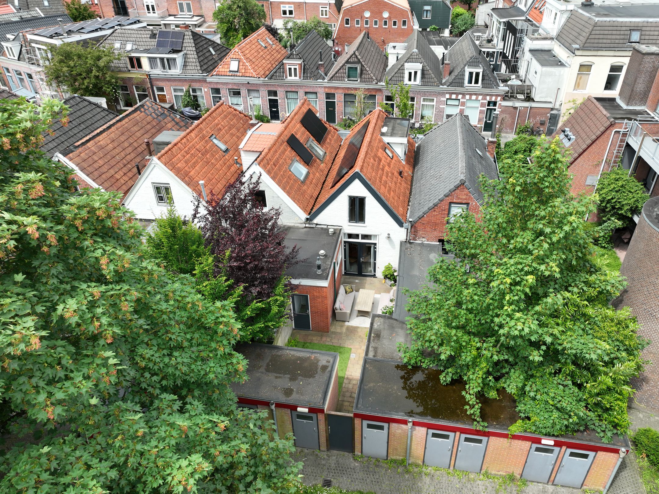 Photo 36 of Eerste Spoorstraat 4