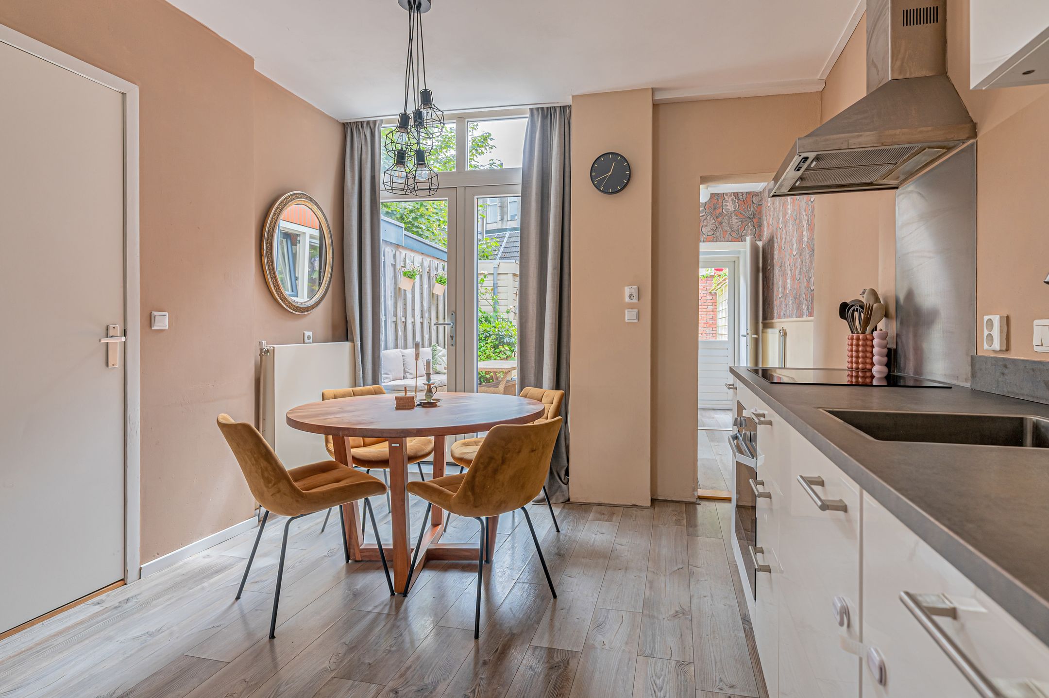 Photo 15 of Eerste Spoorstraat 4