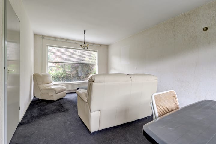 Tussenwoning te koop: Tooroplaan 12, Nieuwegein
