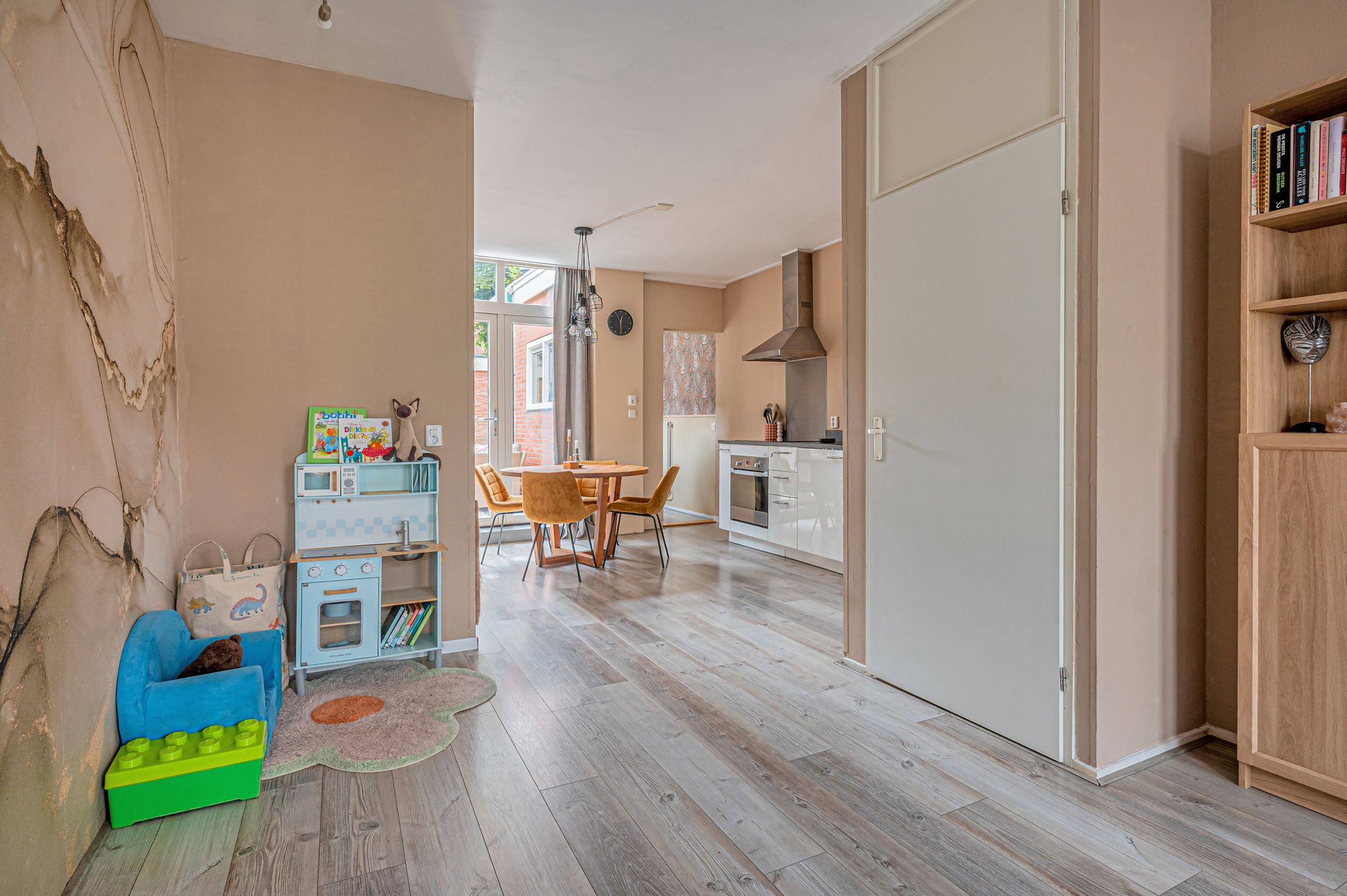 Photo 12 of Eerste Spoorstraat 4