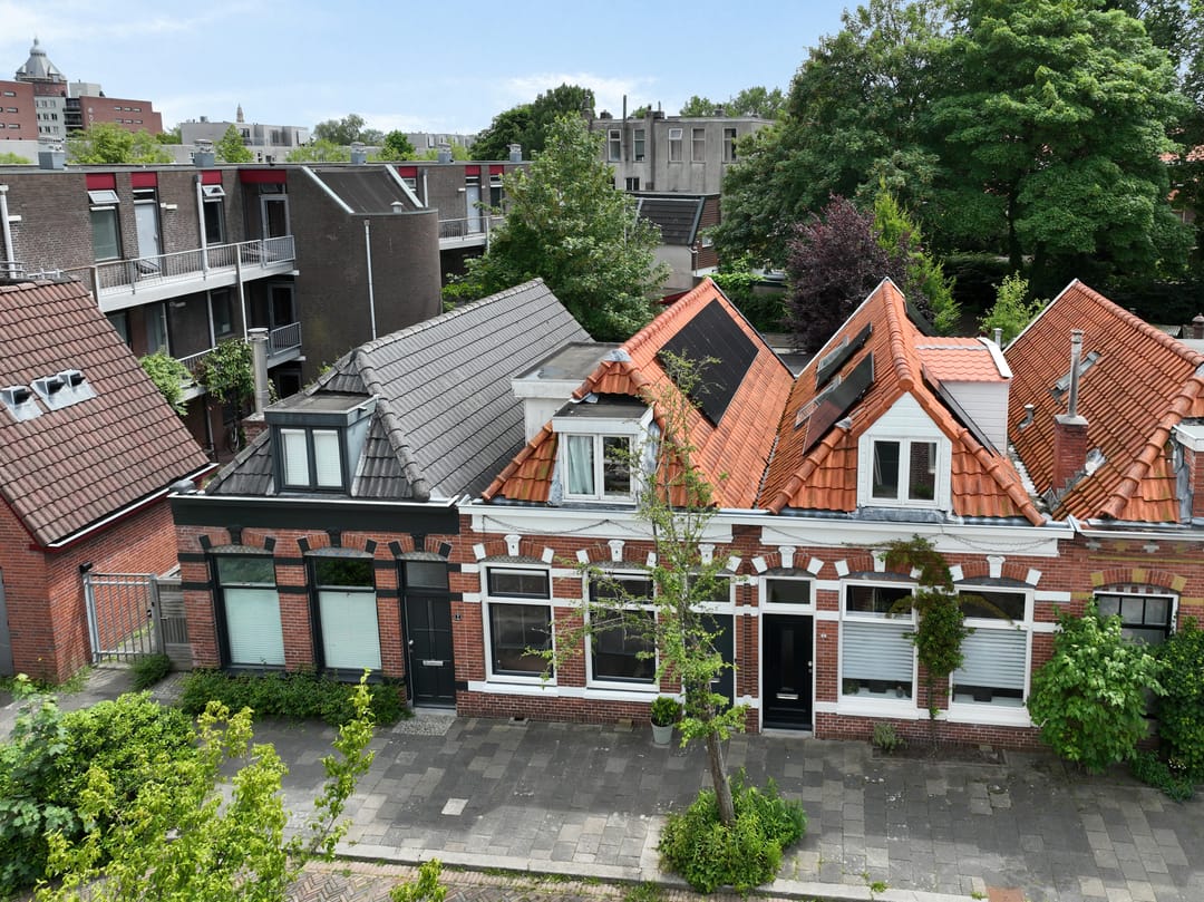 Photo 37 of Eerste Spoorstraat 4