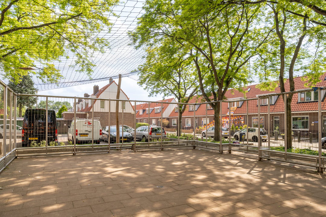 Photo 38 of Irisstraat 24
