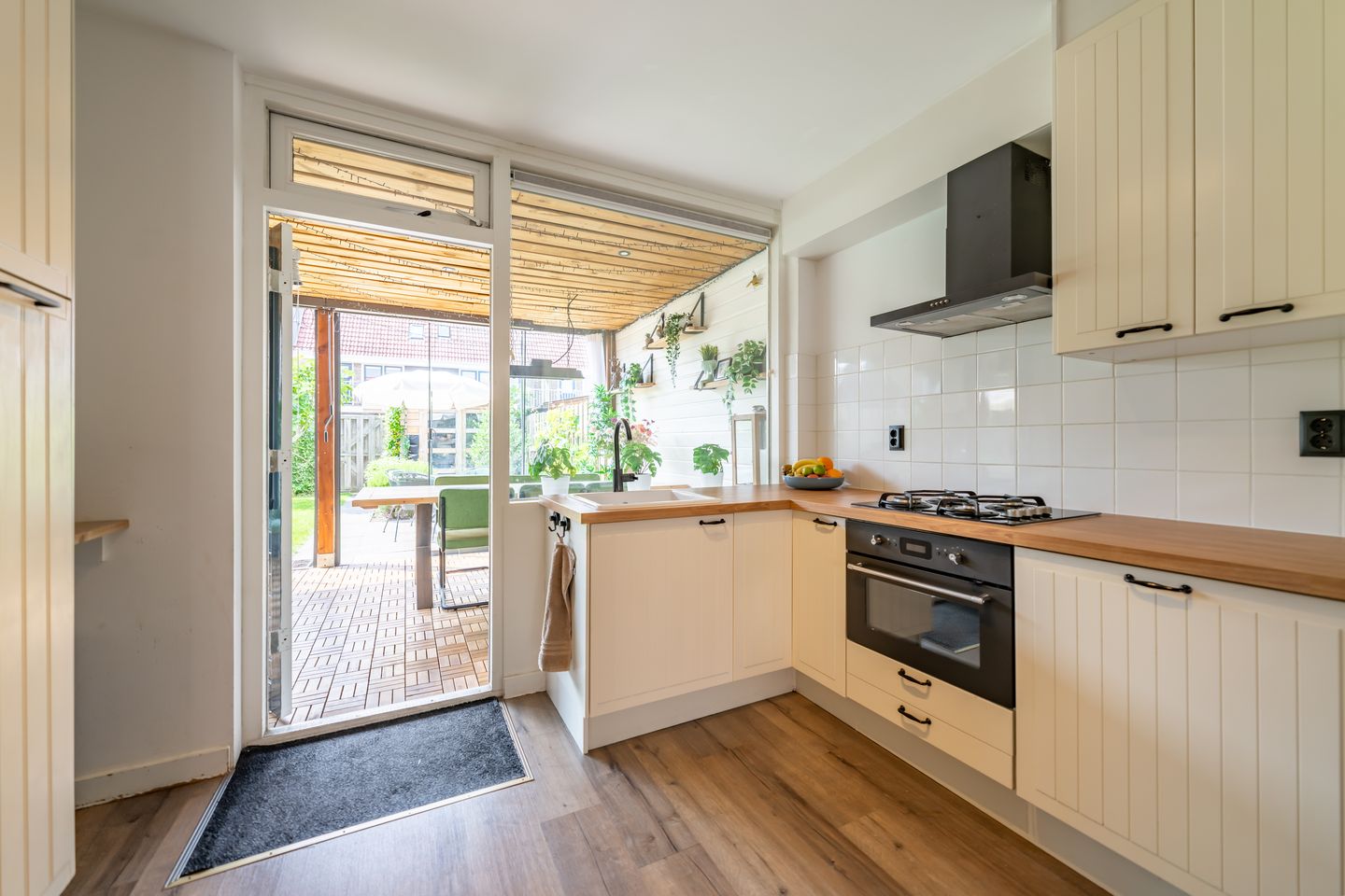 Photo 14 of Irisstraat 24