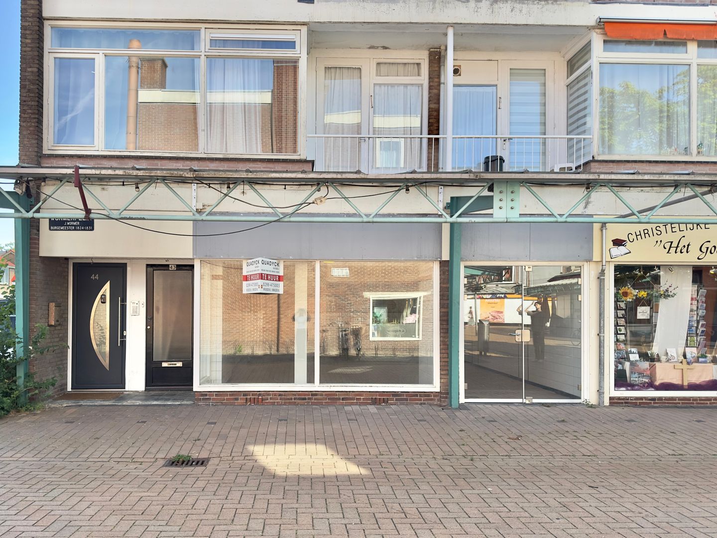 Bekijk foto 1 van Wormerplein 42-A