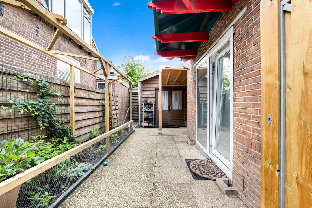 Photo 28 of Waalstraat 46