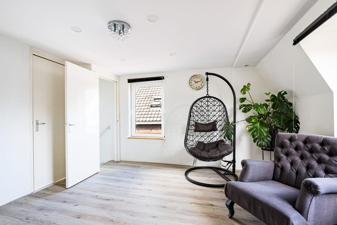Photo 22 of Waalstraat 46