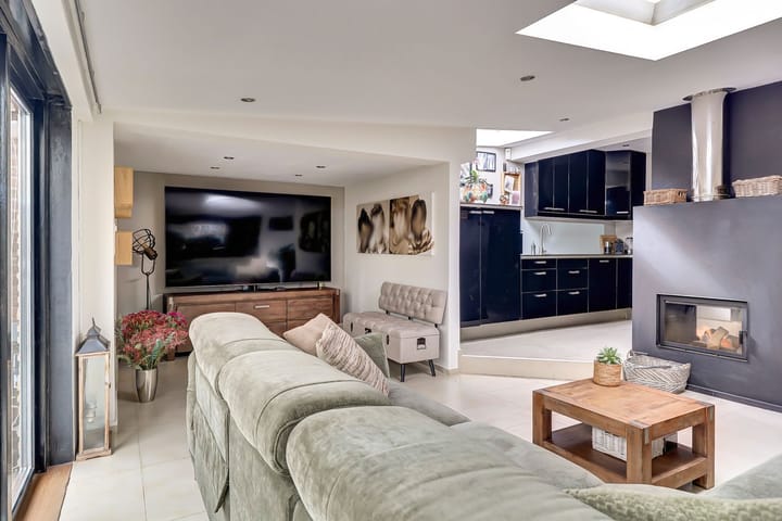 Hoekwoning te koop: Chr. Huygensstraat 30, Badhoevedorp