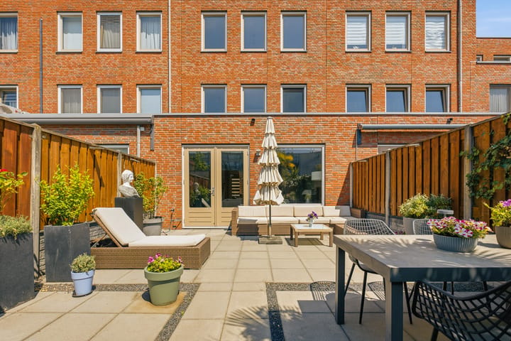 Photo 3 of Johan Coltermanpad 16