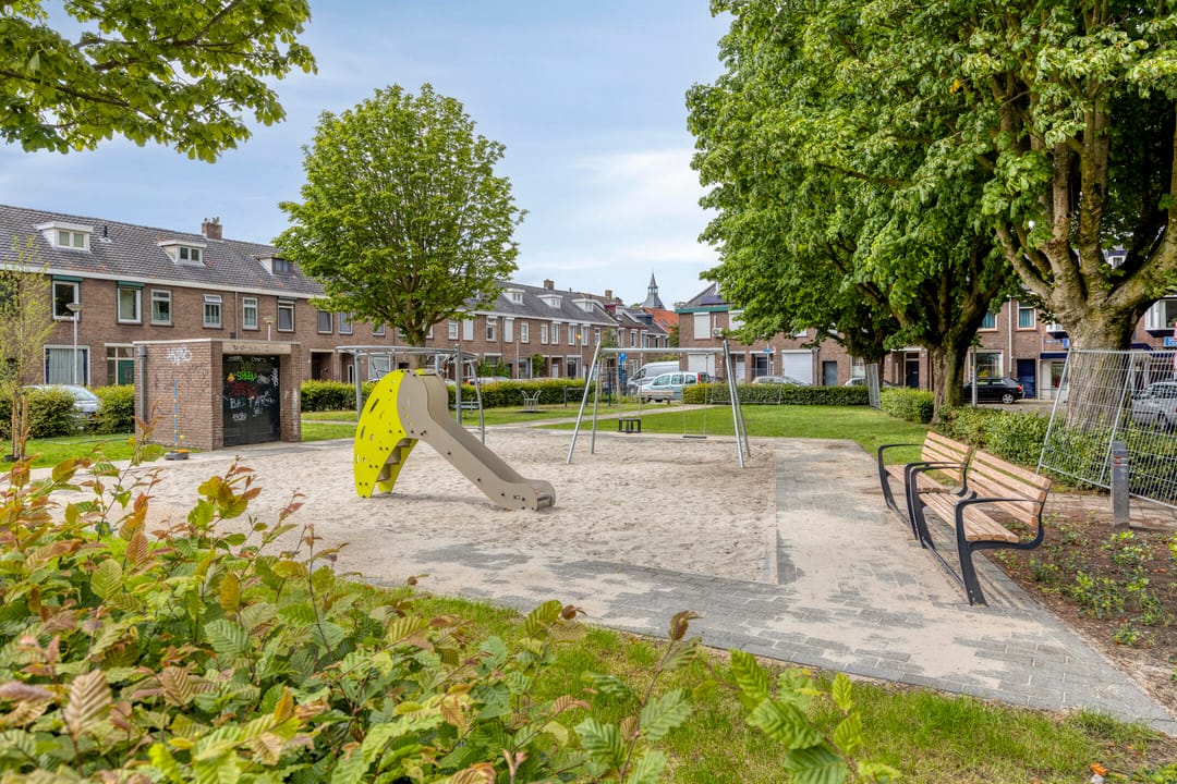 Foto 28 van Bisschop Bekkerslaan 101