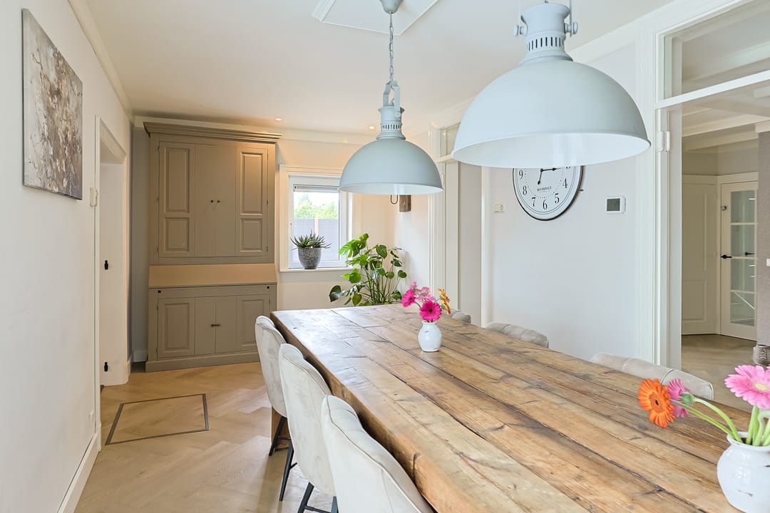 Photo 23 of Noordeinde 54-A