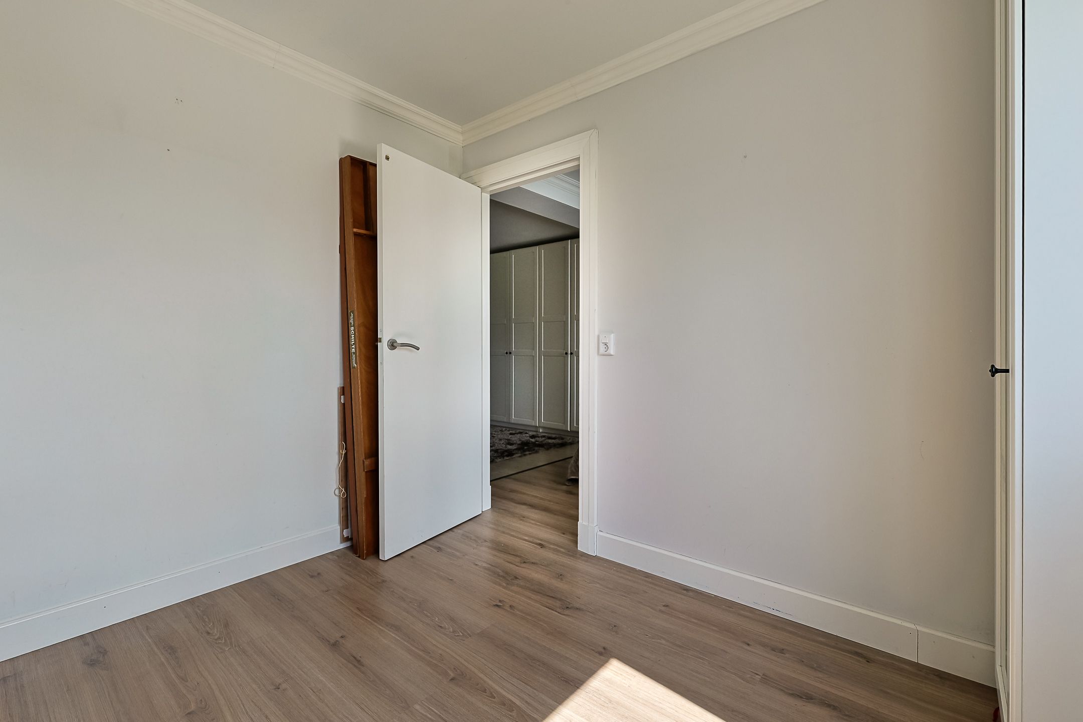 Photo 45 of Noordeinde 54-A