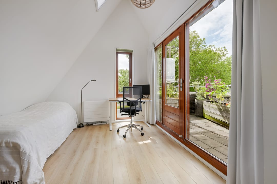 Photo 26 of Oostvest 14-A