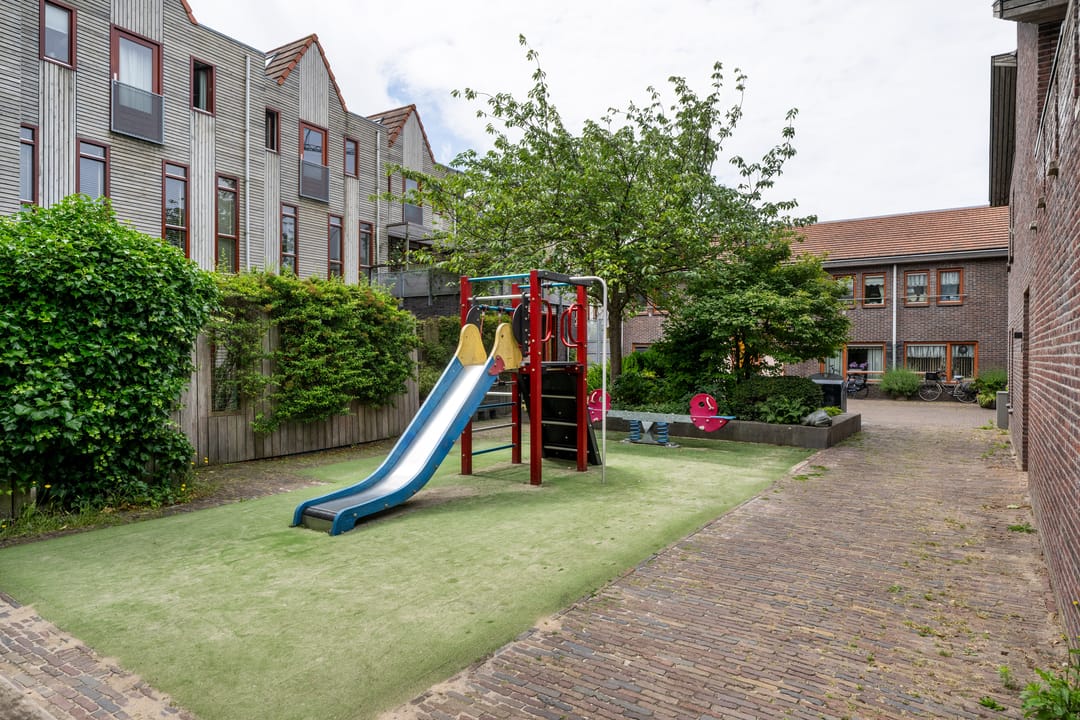 Photo 31 of Oostvest 14-A