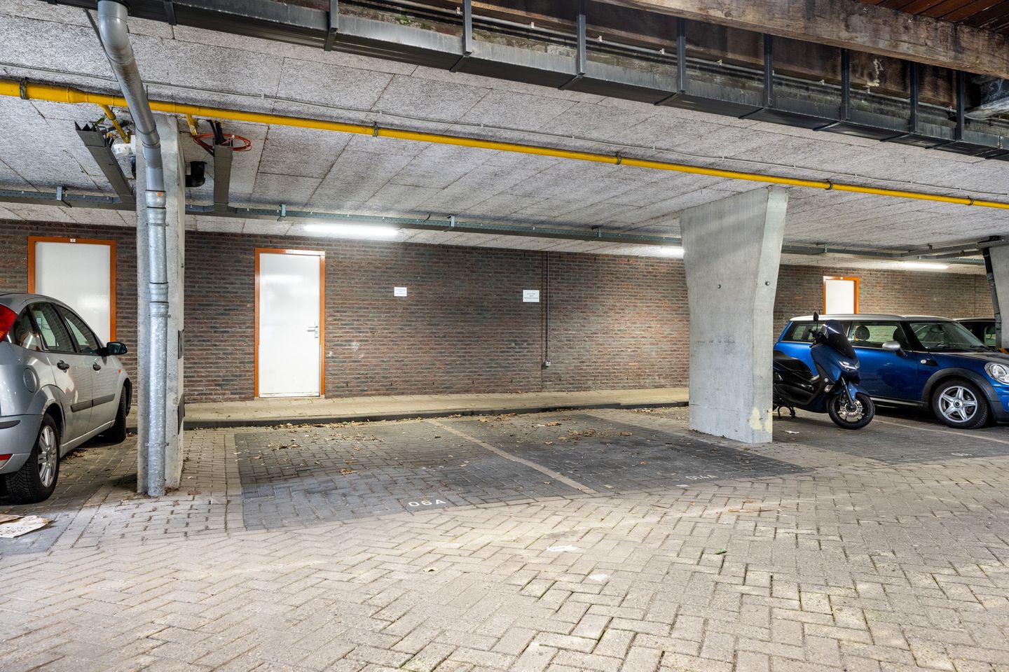 Photo 29 of Oostvest 14-A