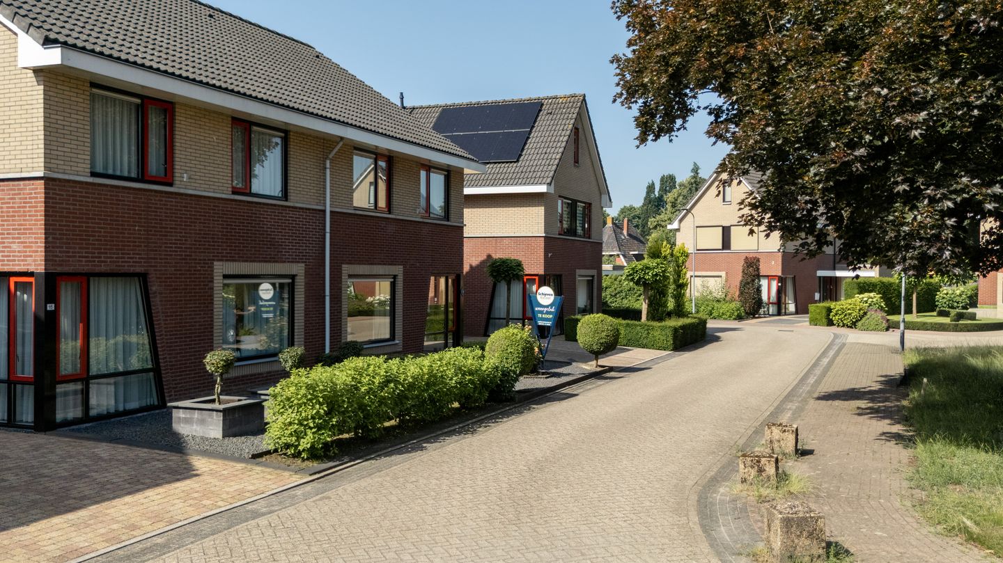 Foto 44 van Korhoenweg 17