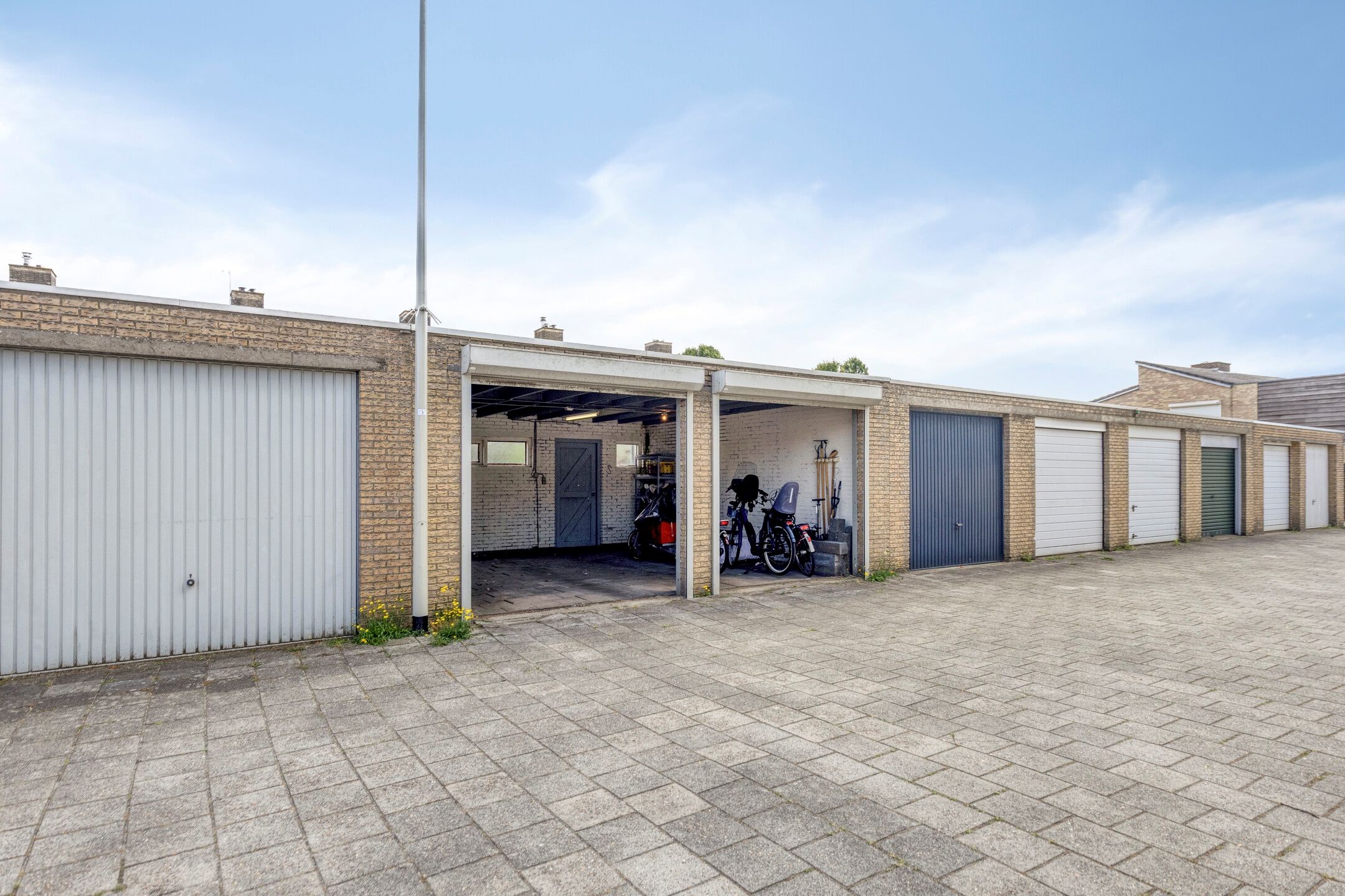 Photo 6 of Weberlaan 7