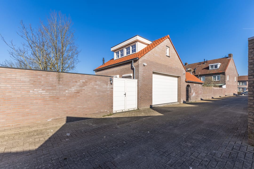 Photo 37 of César Franckstraat 21