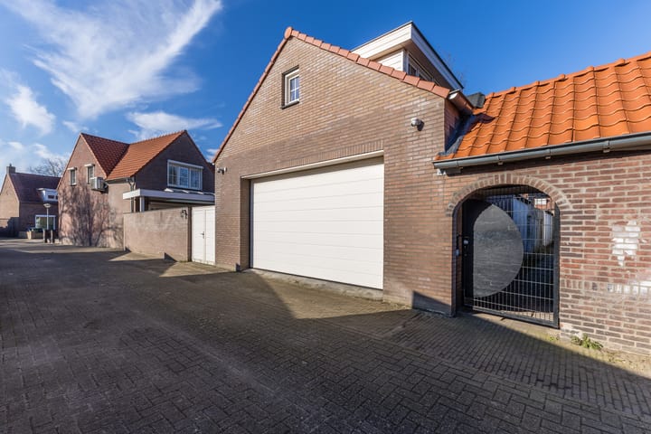 Photo 4 of César Franckstraat 21