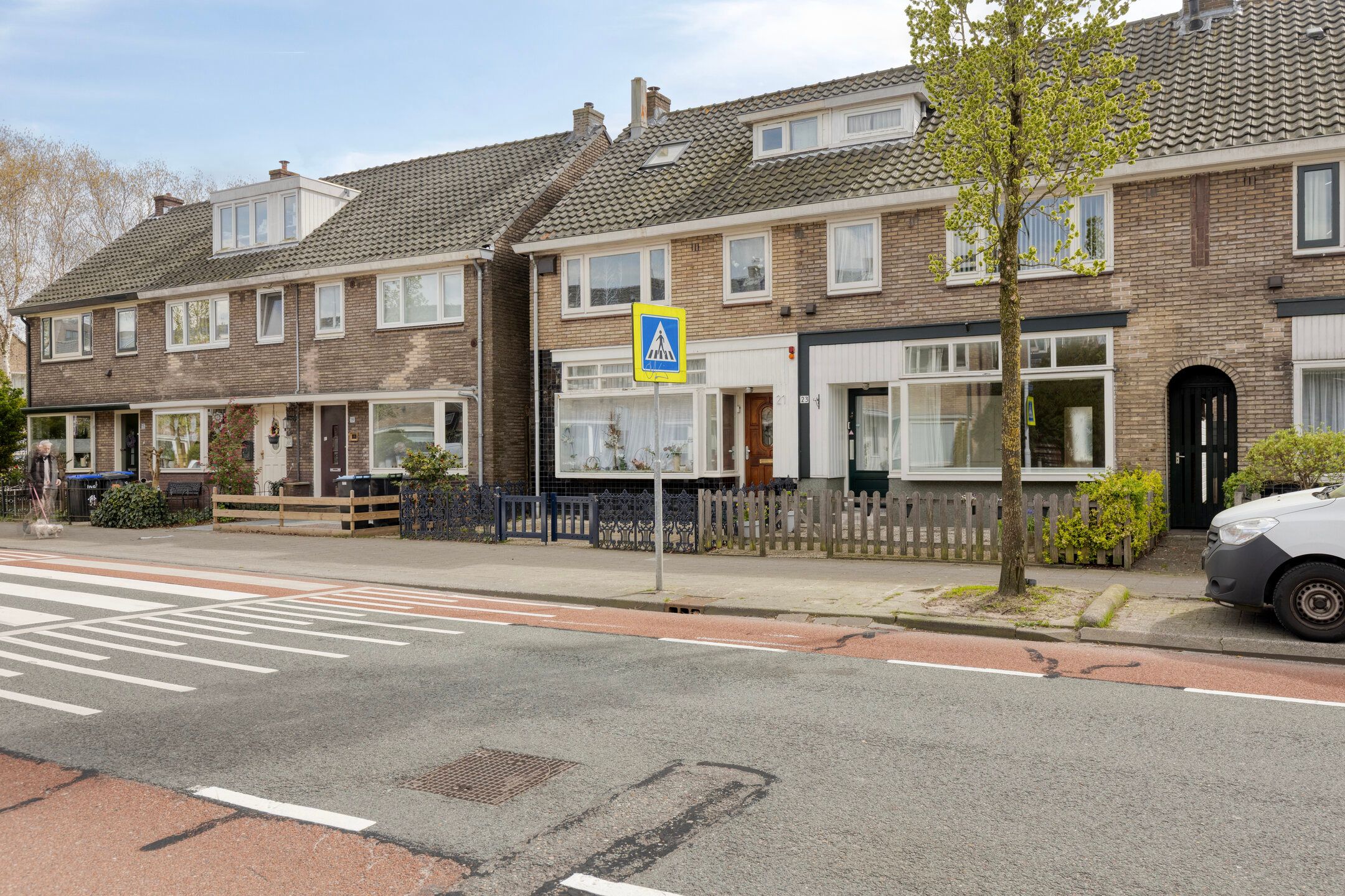 Photo 48 of Leliestraat 23