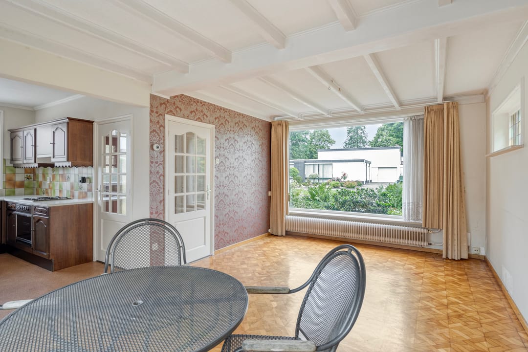 Photo 11 of Bernhardstraat 12